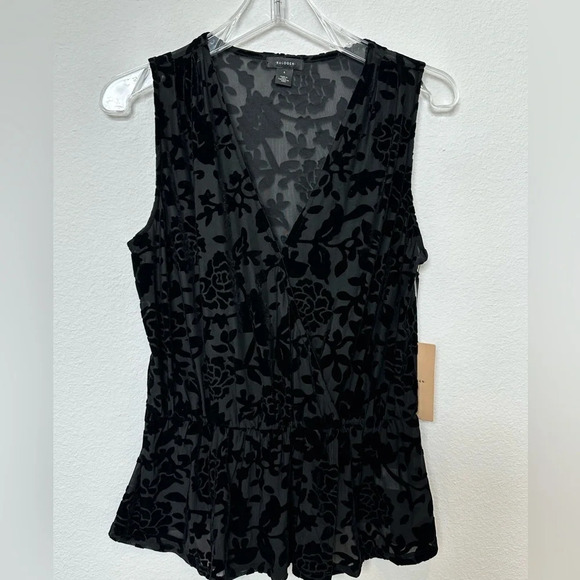 NWT Halogen Black Flocked Sleeveless Floral Top Size Small - Picture 1 of 10